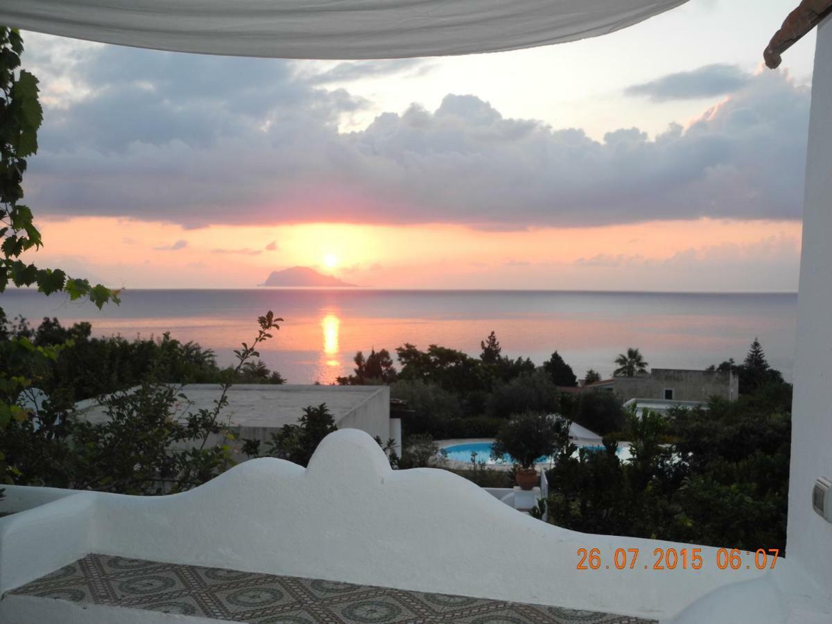 Note Di Salina Bed & Breakfast Санта Марина Салина Екстериор снимка