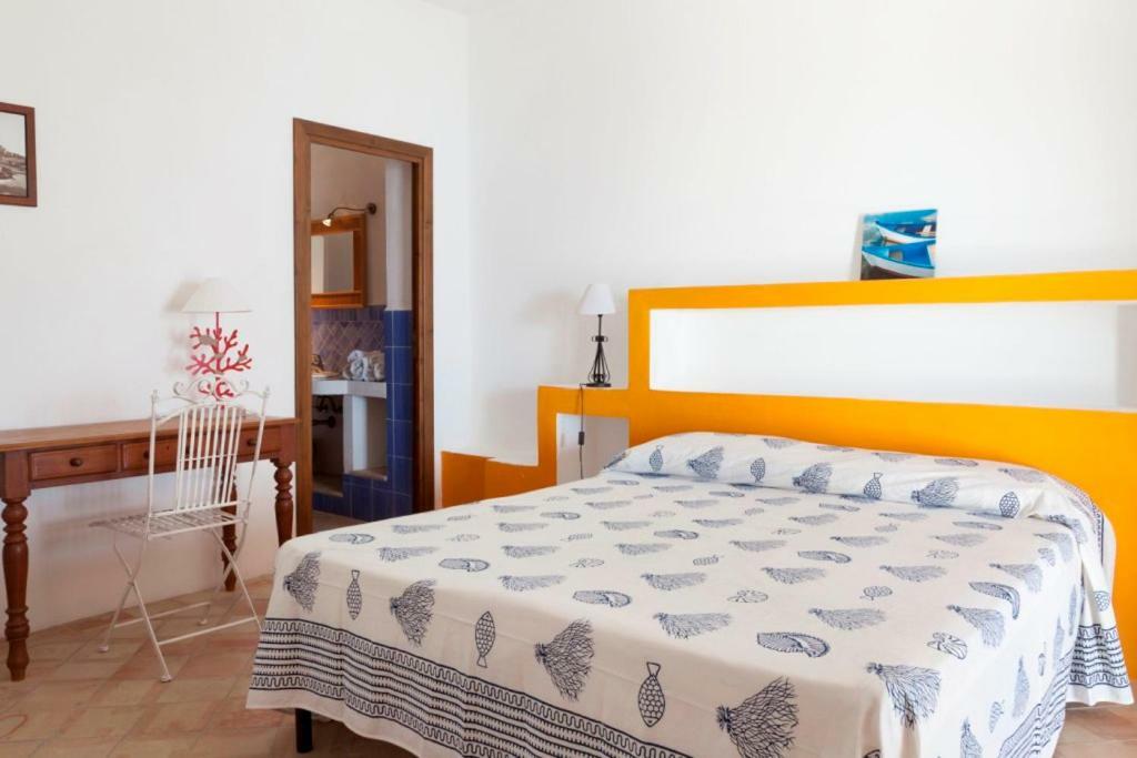 Note Di Salina Bed & Breakfast Санта Марина Салина Екстериор снимка