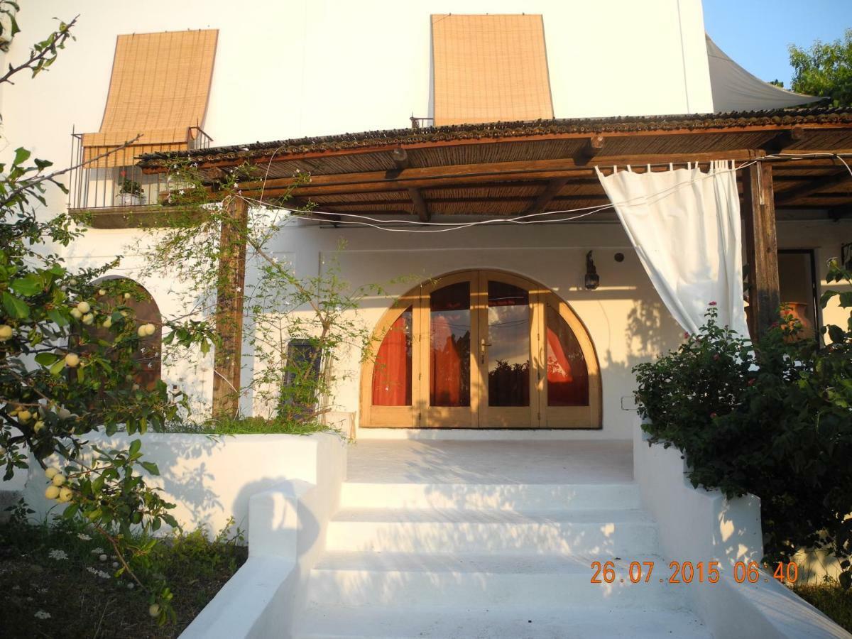Note Di Salina Bed & Breakfast Санта Марина Салина Екстериор снимка